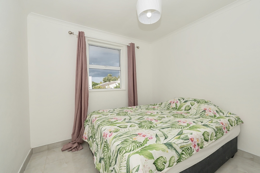 To Let 3 Bedroom Property for Rent in Marina Da Gama Western Cape